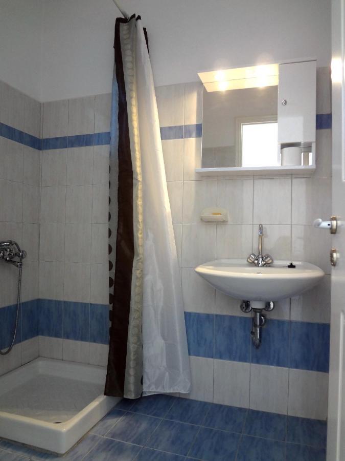 Lazaris Apartments In 아기오스 이오아니스 외부 사진
